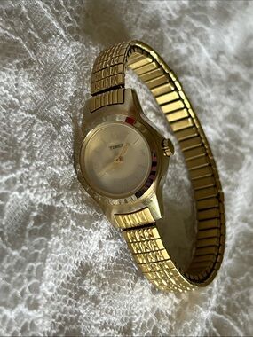 Timex Gold-Tone Ladies Stretch Bracelet Watch